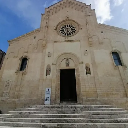 Via Salita Di Castelvecchio 5 * Matera