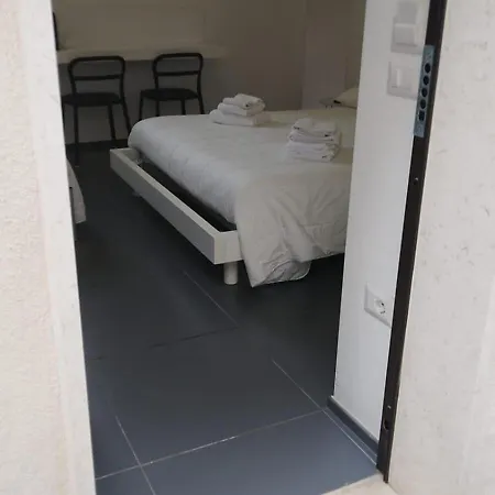 Via Salita Di Castelvecchio 5